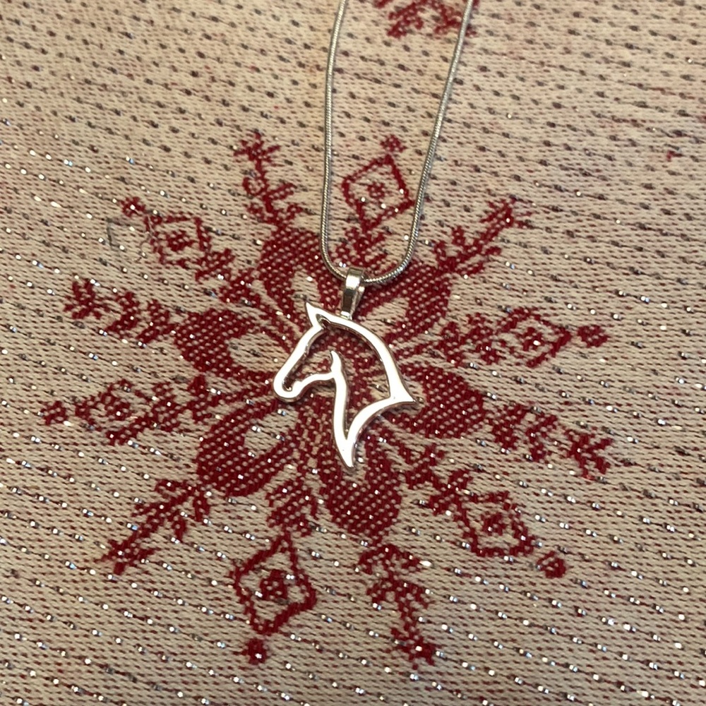 Horse 🐴 Head Silhouette 925 Silver Necklace - Picture 5 of 8